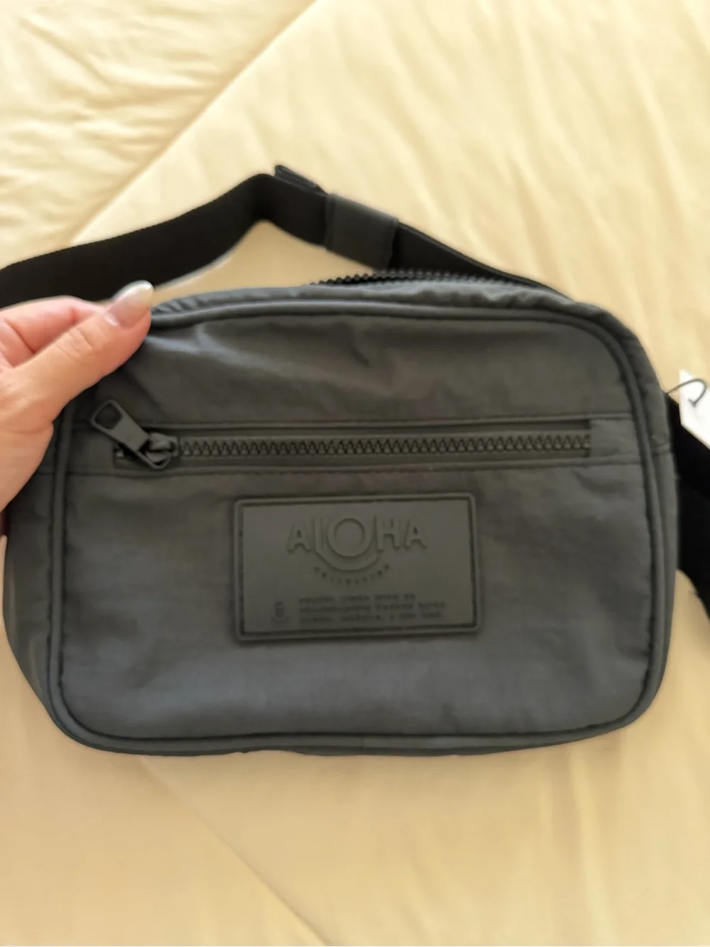 NEW Aloha Collection Keep It Light Hip Pack - Picture 6 of 8